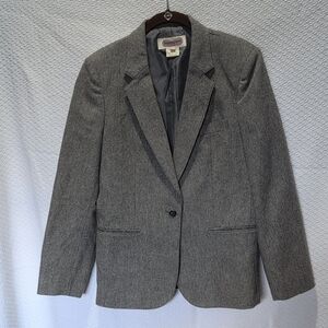 Vintage Gray Structured Blazer with Notched Lapels